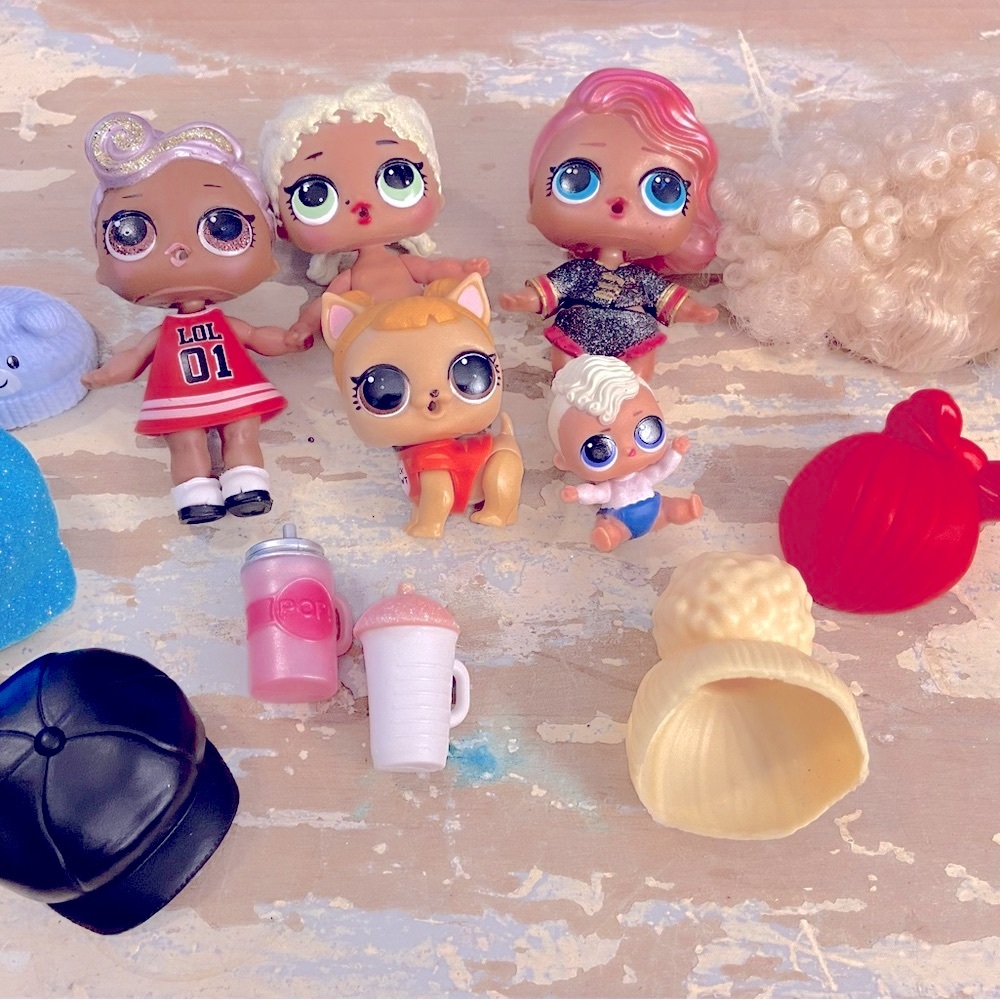 L.O.L. Surprise! Doll and Accessories Lot